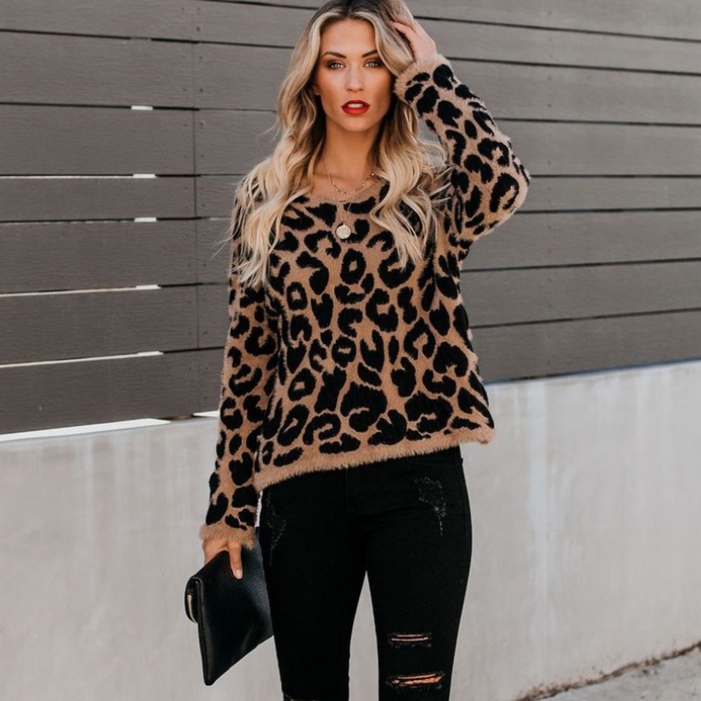 WHITLEY Leopard Print Sweater - Picture 1 of 8